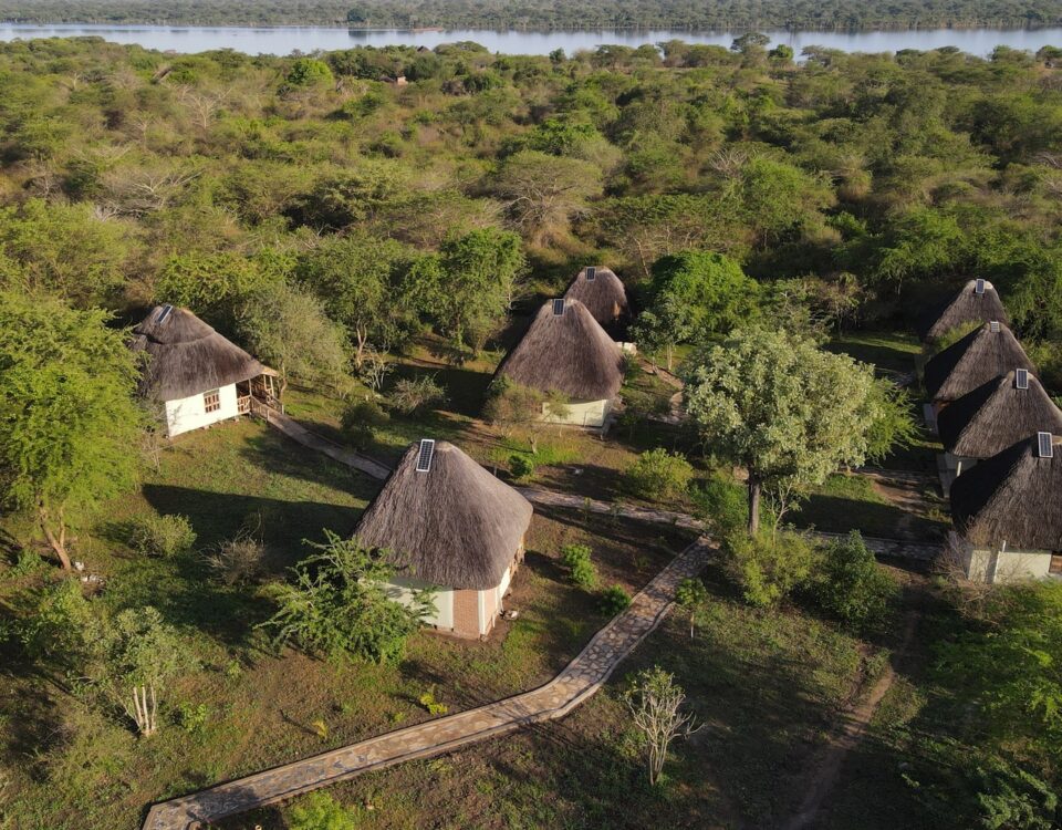 Which Lodges Offer Nile River Views?